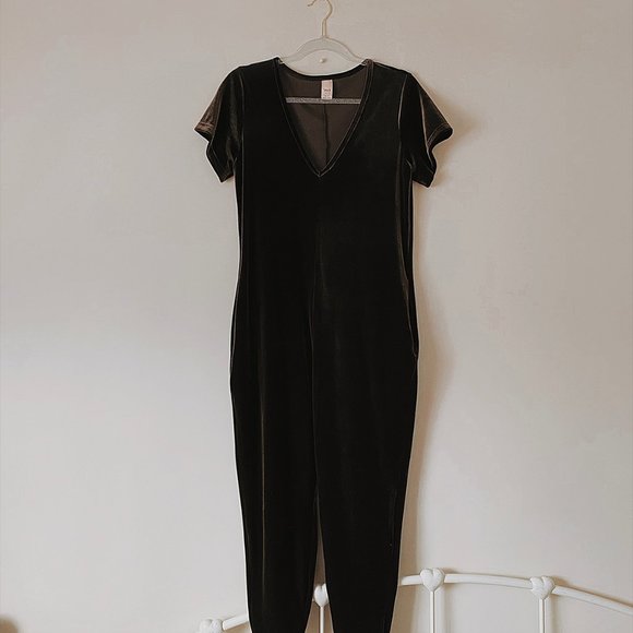 Smash + Tess Sunday Romper Velvet (XS) - Picture 2 of 3